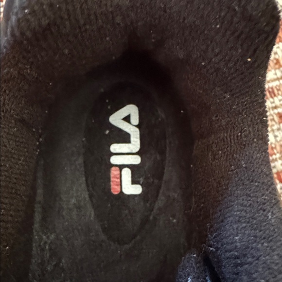 Fila Women's Black and White Chunky Sneakers - Picture 12 of 16